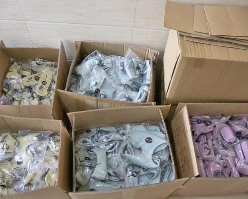 Custom Dog Harnesses, Collars, Leashes, Walking Bags, Manufacturer & Supplier Custom Dog Harnesses, Collars, Leashes, Walking Bags, Manufacturer & Supplier