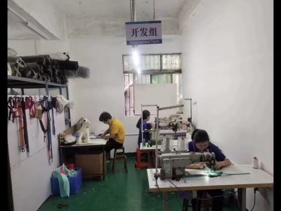 Custom Dog Harnesses, Collars, Leashes, Walking Bags, Manufacturer & Supplier Custom Dog Harnesses, Collars, Leashes, Walking Bags, Manufacturer & Supplier